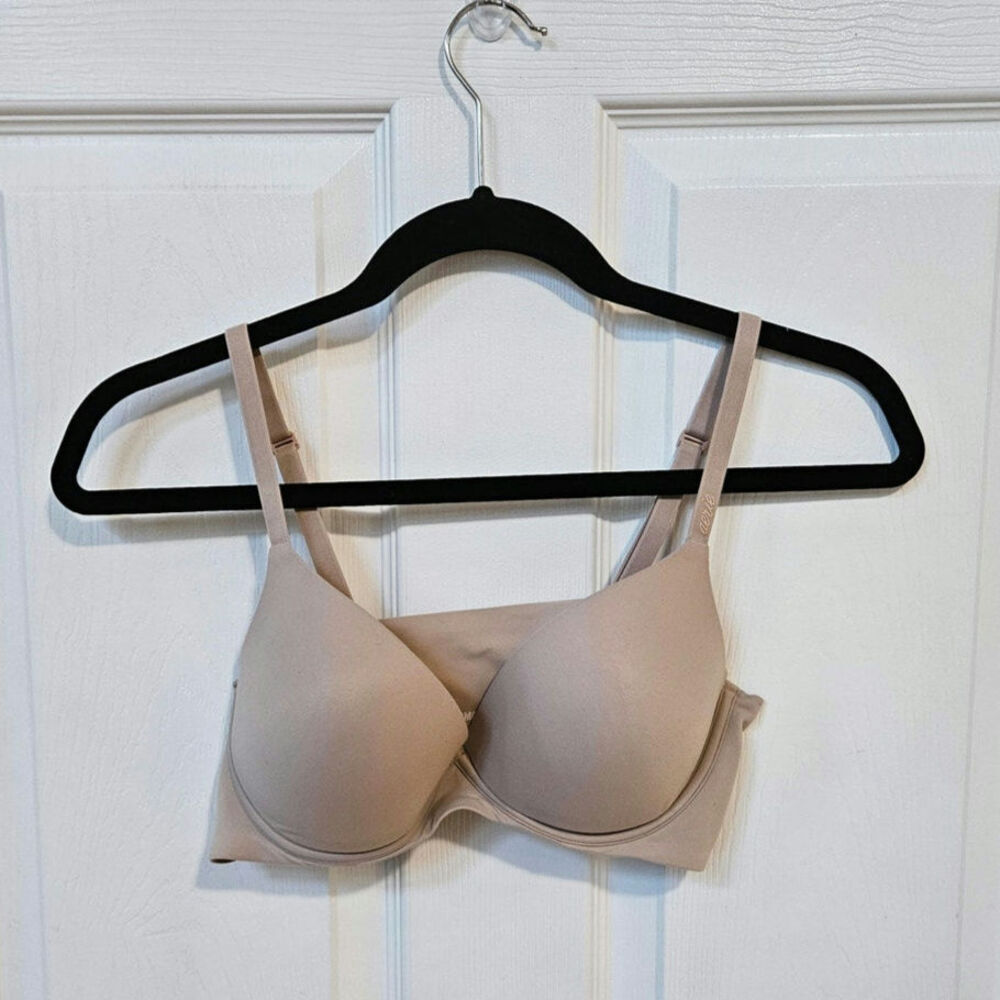 Aerie Smoothez Plunge Bra 36B Nude Beige Wireless Smooth T Shirt Bra